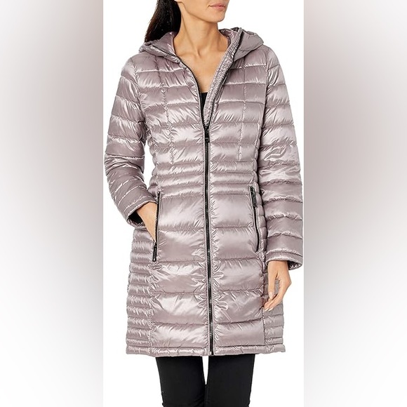 Calvin Klein Jackets & Blazers - Calvin Klein packable lightweight down. Light purple/lilac. Size small.